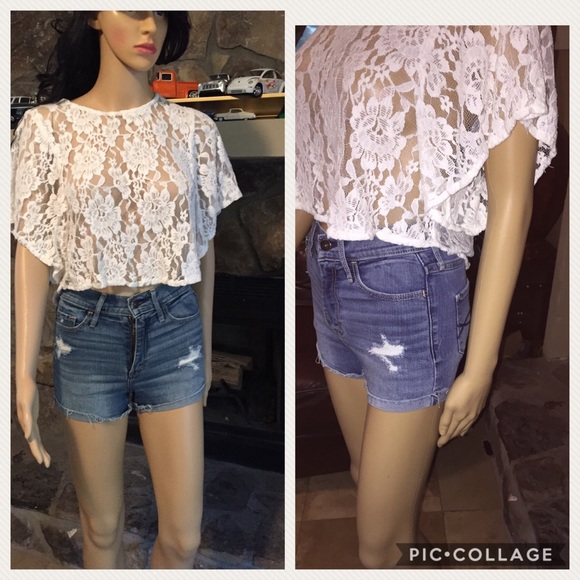 AAbercrombie  & Fitch - Picture 3 of 8